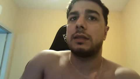 Snapshot of dario12rodriguez chatting on October 2025 08:53:02 PM dario12rodriguez online show from October 2025 08:53:02 PM