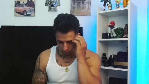 Snapshot of darius_phoenix chatting on January 2025 04:32:02 PM Darius Phoenix online show from January 2025 04:32:02 PM