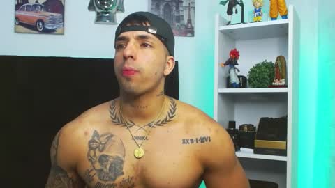 Snapshot of darius_phoenix chatting on January 2025 08:56:02 PM Darius Phoenix online show from January 2025 08:56:02 PM