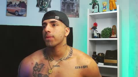 Snapshot of darius_phoenix chatting on January 2025 12:01:01 AM Darius Phoenix online show from January 2025 12:01:01 AM