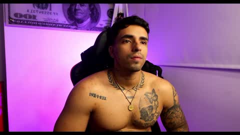 Snapshot of darius_phoenix chatting on February 2025 09:53:01 AM Darius Phoenix online show from February 2025 09:53:01 AM