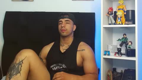 Snapshot of darius_phoenix chatting on March 2025 10:56:02 AM Darius Phoenix online show from March 2025 10:56:02 AM