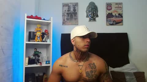 Snapshot of darius_phoenix chatting on March 2025 10:02:01 AM Darius Phoenix online show from March 2025 10:02:01 AM