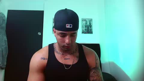 Snapshot of darius_phoenix chatting on September 2025 09:25:02 PM Darius Phoenix online show from September 2025 09:25:02 PM