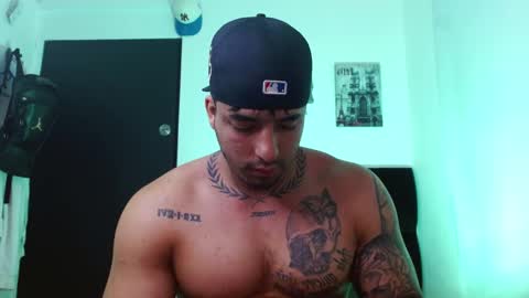 Snapshot of darius_phoenix chatting on September 2025 07:17:01 PM Darius Phoenix online show from September 2025 07:17:01 PM