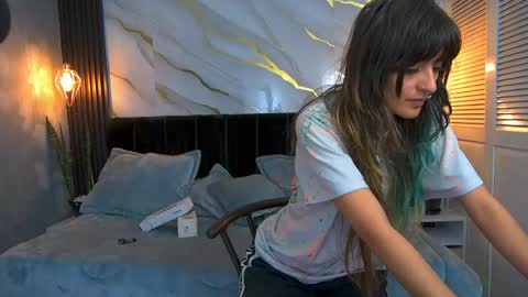 dark_dominika online show from April 2026 01:03:02 PM