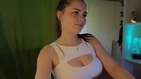 Nova online show from May 2026 04:07:02 AM