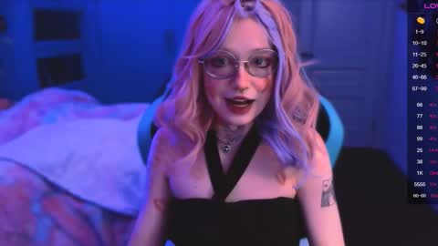 Lucious Foijieh online show from February 2026 05:53:02 PM