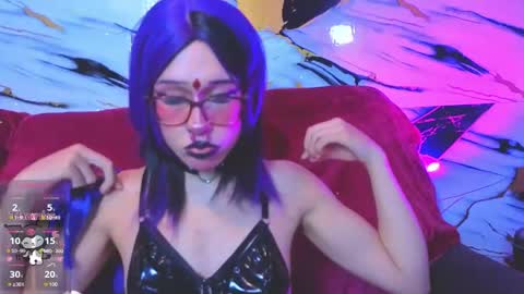 dark_nina__ online show from May 2026 02:31:02 AM