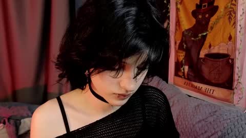 Vamp  online show from February 2025 10:41:01 PM