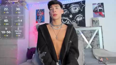 Snapshot of darkboy26_ chatting on January 2026 02:14:01 AM Blake online show from January 2026 02:14:01 AM