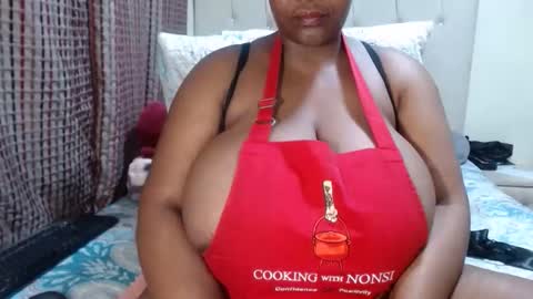 Snapshot of darkbusty chatting on September 2025 06:18:02 PM DarkBusty online show from September 2025 06:18:02 PM