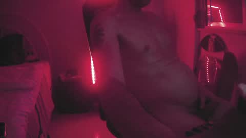 Snapshot of darkdance chatting on January 2025 09:03:01 PM freak soul online show from January 2025 09:03:01 PM