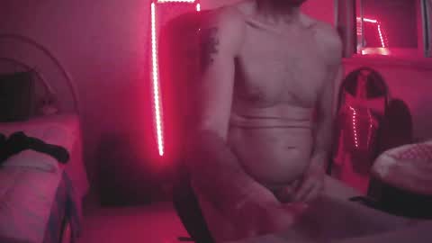 Snapshot of darkdance chatting on February 2025 09:27:02 PM freak soul online show from February 2025 09:27:02 PM