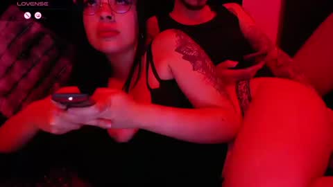 darklotus_ online show from June 2026 04:07:02 AM