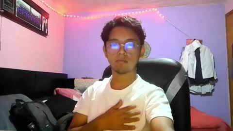 Snapshot of darknex_ chatting on July 2026 05:46:02 AM Jose Ian online show from July 2026 05:46:02 AM