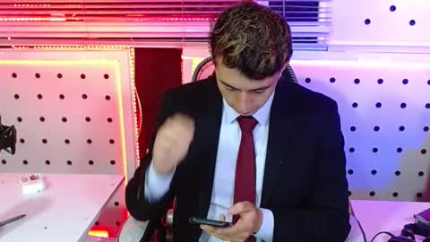 DARKO0717 online show from November 2025 01:22:01 PM