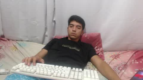 Snapshot of darkr_ider chatting on June 2026 01:36:01 AM darkr_ider online show from June 2026 01:36:01 AM