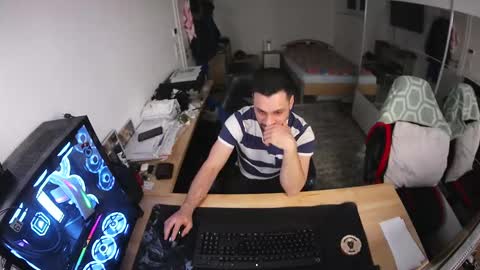 Snapshot of darkschneider_ chatting on February 2025 11:37:02 PM darkschneider_ online show from February 2025 11:37:02 PM