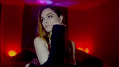 roseredgoddess online show from March 2025 03:34:02 AM