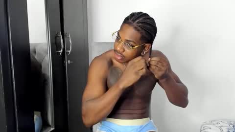 Snapshot of darktemp_ chatting on February 2026 11:00:02 AM Darktemp online show from February 2026 11:00:02 AM