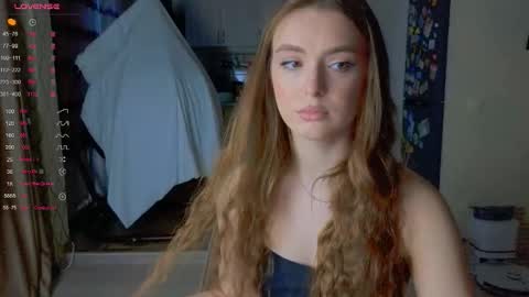 Darlina online show from October 2025 02:38:01 PM