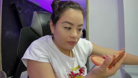 Darling online show from January 2026 01:59:01 PM