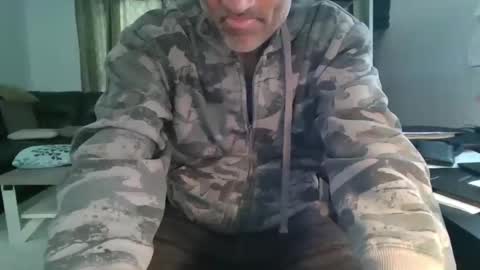 darryl43321 online show from April 2026 12:22:02 AM