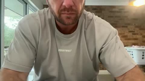 dartanian0001 online show from October 2025 04:27:01 AM