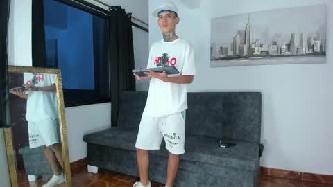 darwin_ggh online show from November 2025 07:02:02 AM