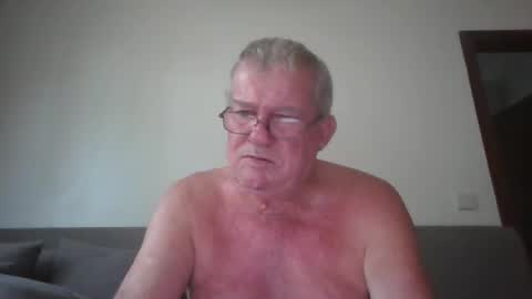 darwincock online show from April 2026 12:33:01 AM