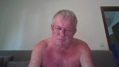 darwincock online show from April 2026 05:34:01 AM