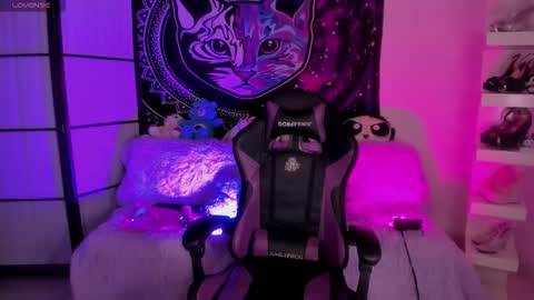 Snapshot of daryimiau chatting on November 2025 09:10:01 AM daryimiau online show from November 2025 09:10:01 AM