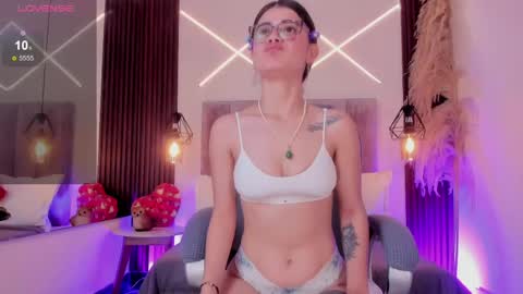 dasha_rodriguez online show from June 2026 02:30:01 PM