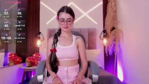 dasha_rodriguez online show from June 2026 01:57:01 PM