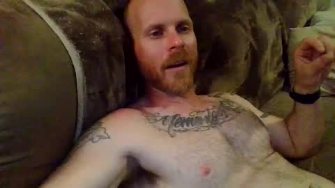 Snapshot of dave8404 chatting on April 2026 05:30:01 PM Dave online show from April 2026 05:30:01 PM