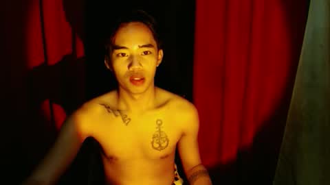 Snapshot of dave_boyyy chatting on December 2025 11:26:02 AM dave_boyyy online show from December 2025 11:26:02 AM