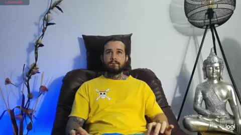 Snapshot of dave_malone_ chatting on February 2025 01:05:01 AM dave malone online show from February 2025 01:05:01 AM