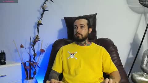 Snapshot of dave_malone_ chatting on February 2025 04:21:02 AM dave malone online show from February 2025 04:21:02 AM