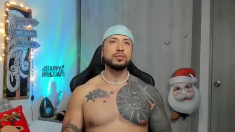 DAVE MAX online show from December 2024 02:17:01 AM