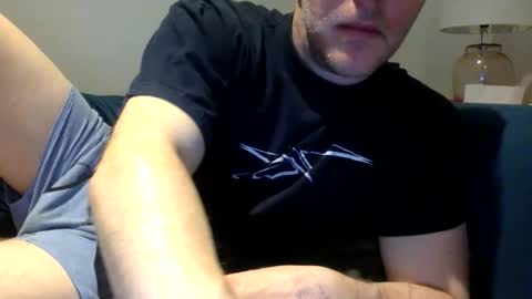 daveb709709709 online show from December 2025 02:39:01 AM