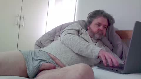 Snapshot of davenotts27179 chatting on February 2025 10:26:01 AM Dave notts online show from February 2025 10:26:01 AM