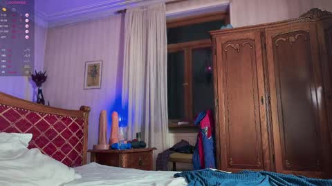 Davey online show from December 2024 07:49:01 PM