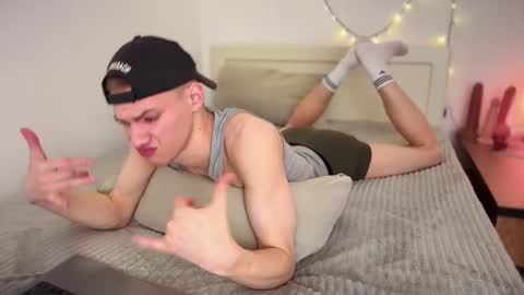 Davey online show from March 2025 08:11:02 PM