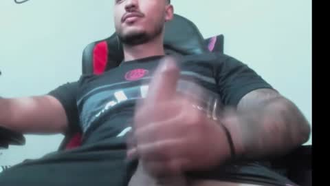 Snapshot of david__ox chatting on February 2025 11:16:01 PM david__ox online show from February 2025 11:16:01 PM