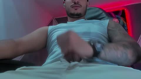 Snapshot of david__ox chatting on November 2025 11:32:01 PM david__ox online show from November 2025 11:32:01 PM