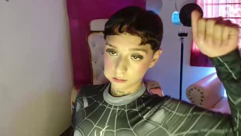 Snapshot of david_fox01 chatting on January 2026 07:04:02 PM David Fox online show from January 2026 07:04:02 PM