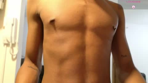 Snapshot of david_hot44 chatting on May 2026 08:33:01 AM david_hot44 online show from May 2026 08:33:01 AM
