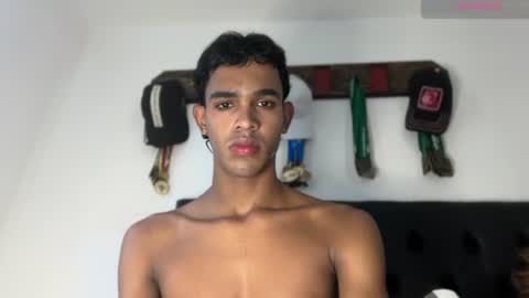 Snapshot of david_hot44 chatting on July 2026 03:07:01 PM david_hot44 online show from July 2026 03:07:01 PM