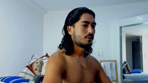 Hey im David that loves to explore and speak their fantasies. Very open talktative and nice. Feel free to chat with me online show from November 2025 10:50:02 AM